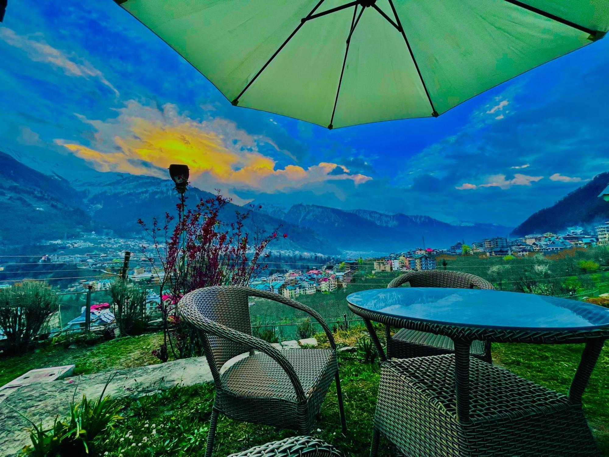 Himalayan River Mountain View 2 Bedrooms Cottage, Manali Екстериор снимка