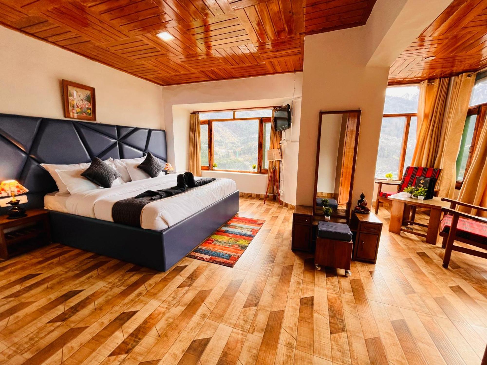 Himalayan River Mountain View 2 Bedrooms Cottage, Manali Екстериор снимка