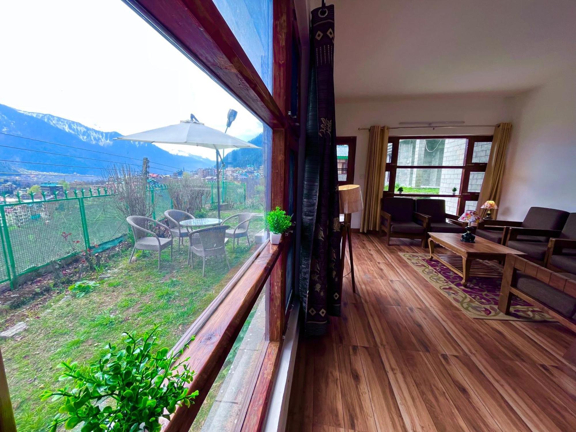 Himalayan River Mountain View 2 Bedrooms Cottage, Manali Екстериор снимка