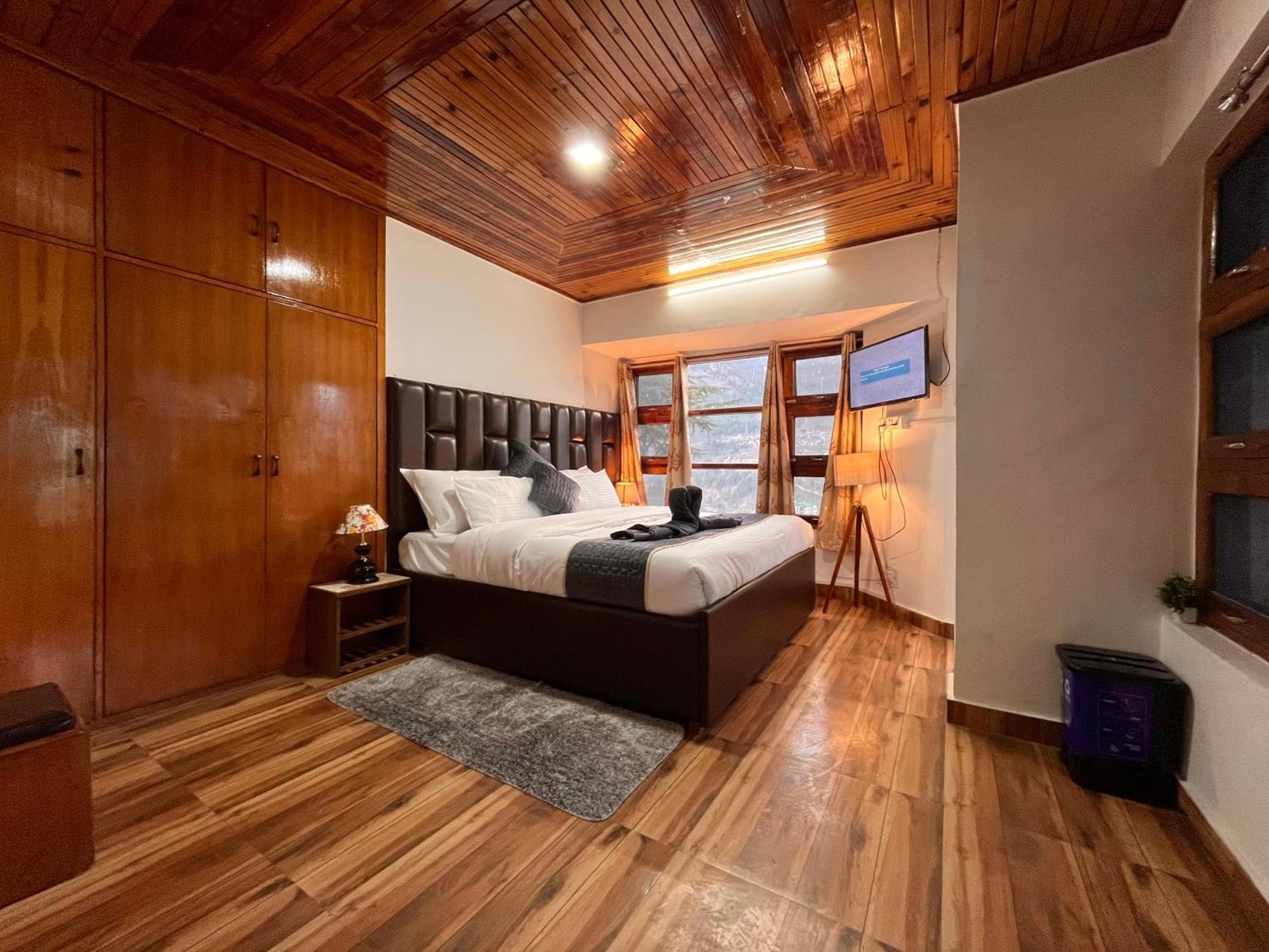 Himalayan River Mountain View 2 Bedrooms Cottage, Manali Екстериор снимка