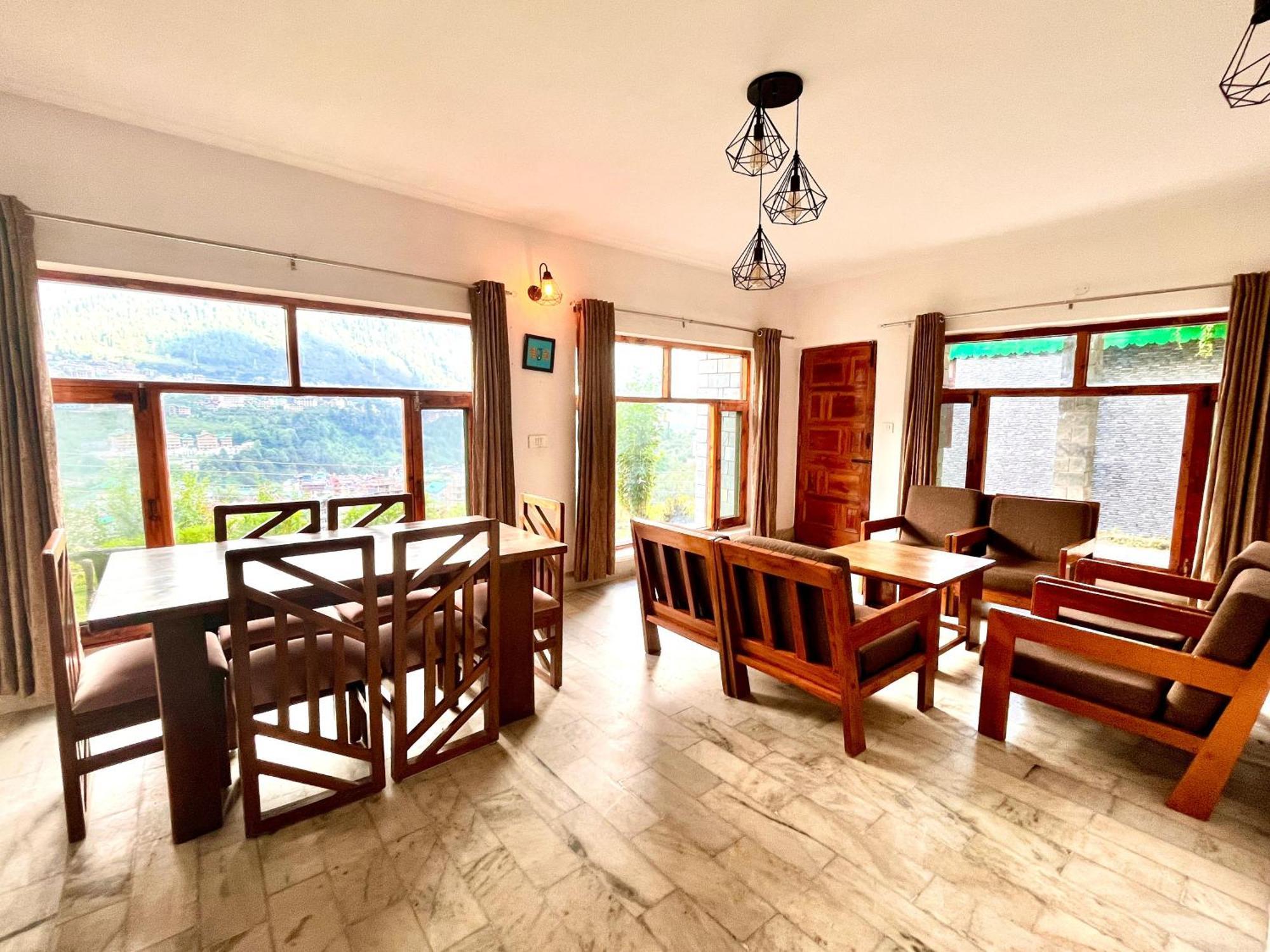 Himalayan River Mountain View 2 Bedrooms Cottage, Manali Екстериор снимка