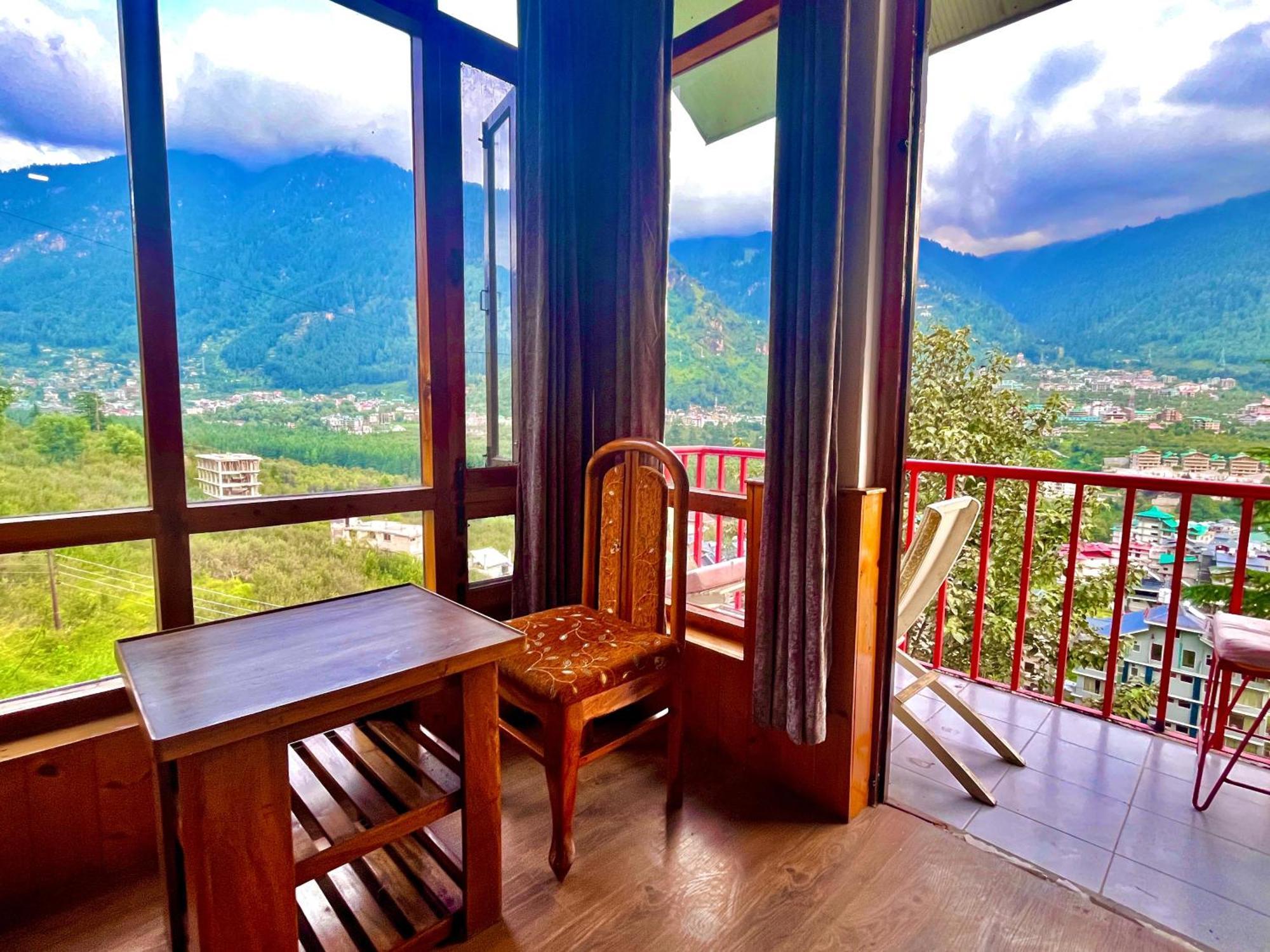 Himalayan River Mountain View 2 Bedrooms Cottage, Manali Екстериор снимка