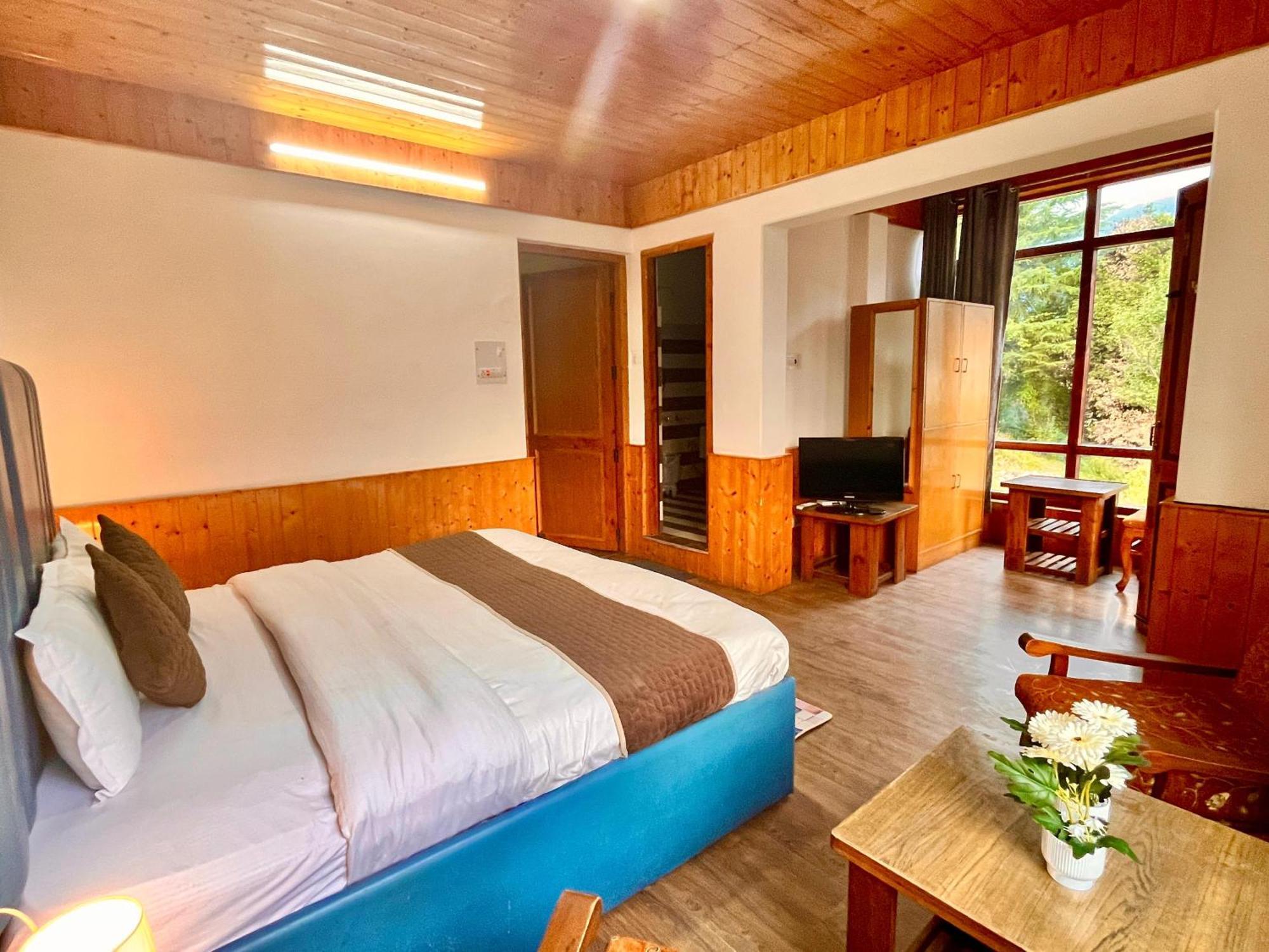 Himalayan River Mountain View 2 Bedrooms Cottage, Manali Екстериор снимка